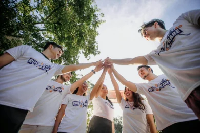 Meet your peers! The ultimate icebreaker